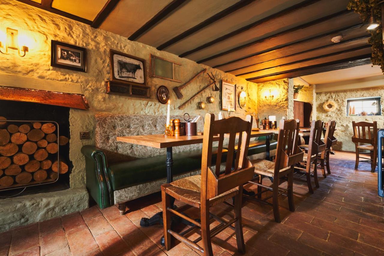 The Masons Arms Hotel Branscombe Exterior foto